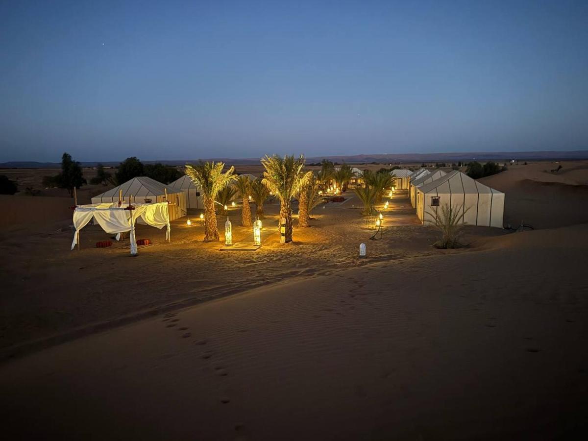 Sahara Dunes Luxury Camp Merzouga Bagian luar foto
