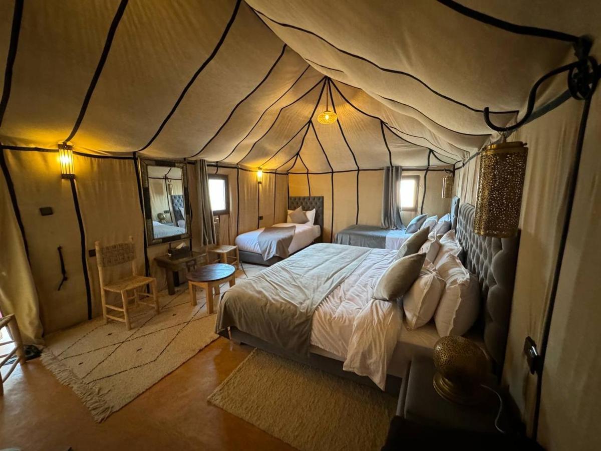 Sahara Dunes Luxury Camp Merzouga Bagian luar foto