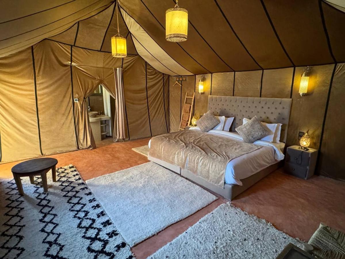 Sahara Dunes Luxury Camp Merzouga Bagian luar foto
