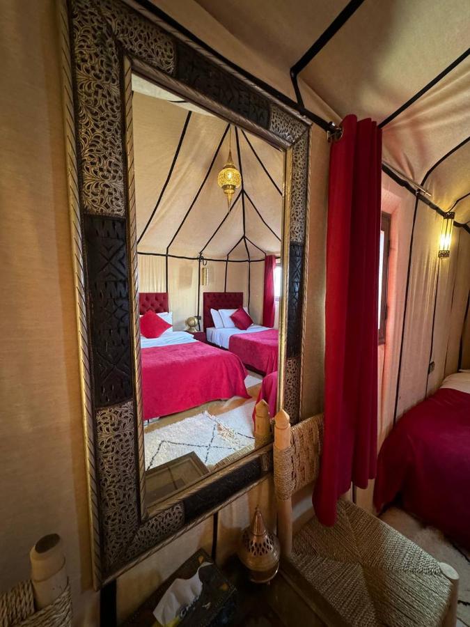 Sahara Dunes Luxury Camp Merzouga Bagian luar foto