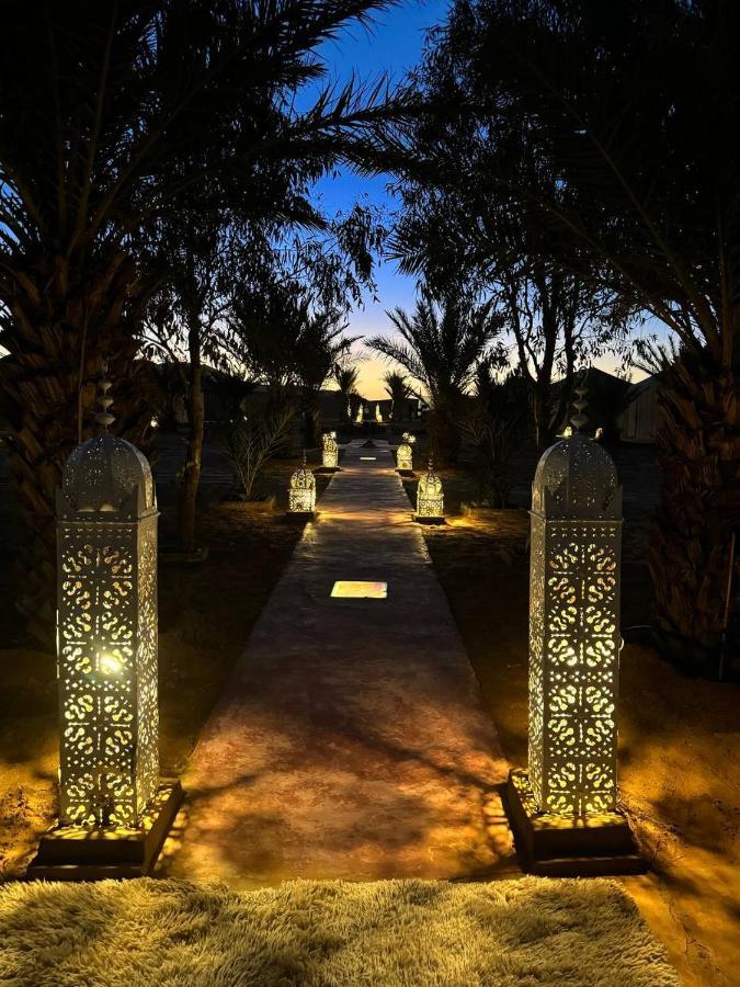 Sahara Dunes Luxury Camp Merzouga Bagian luar foto