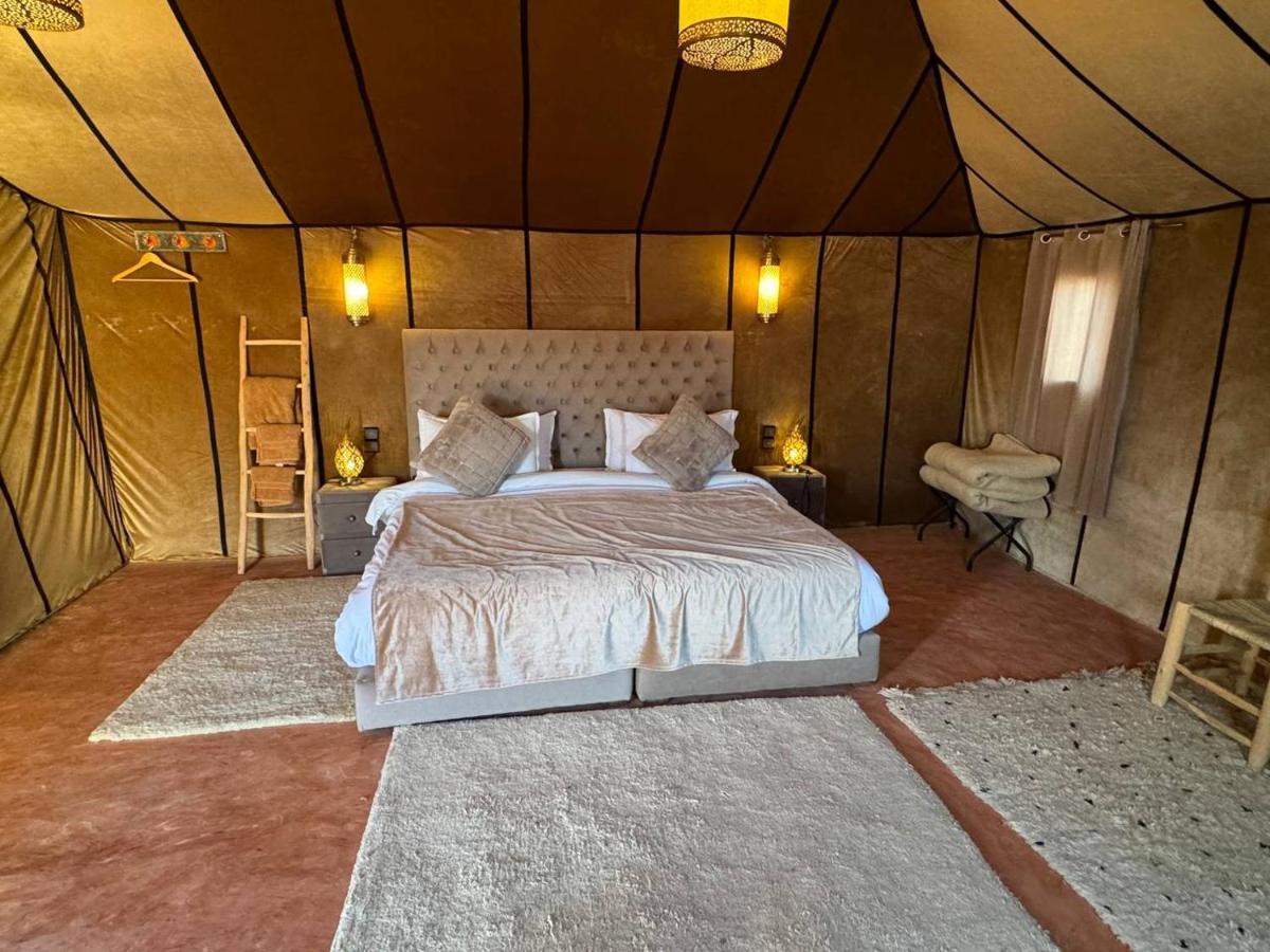Sahara Dunes Luxury Camp Merzouga Bagian luar foto
