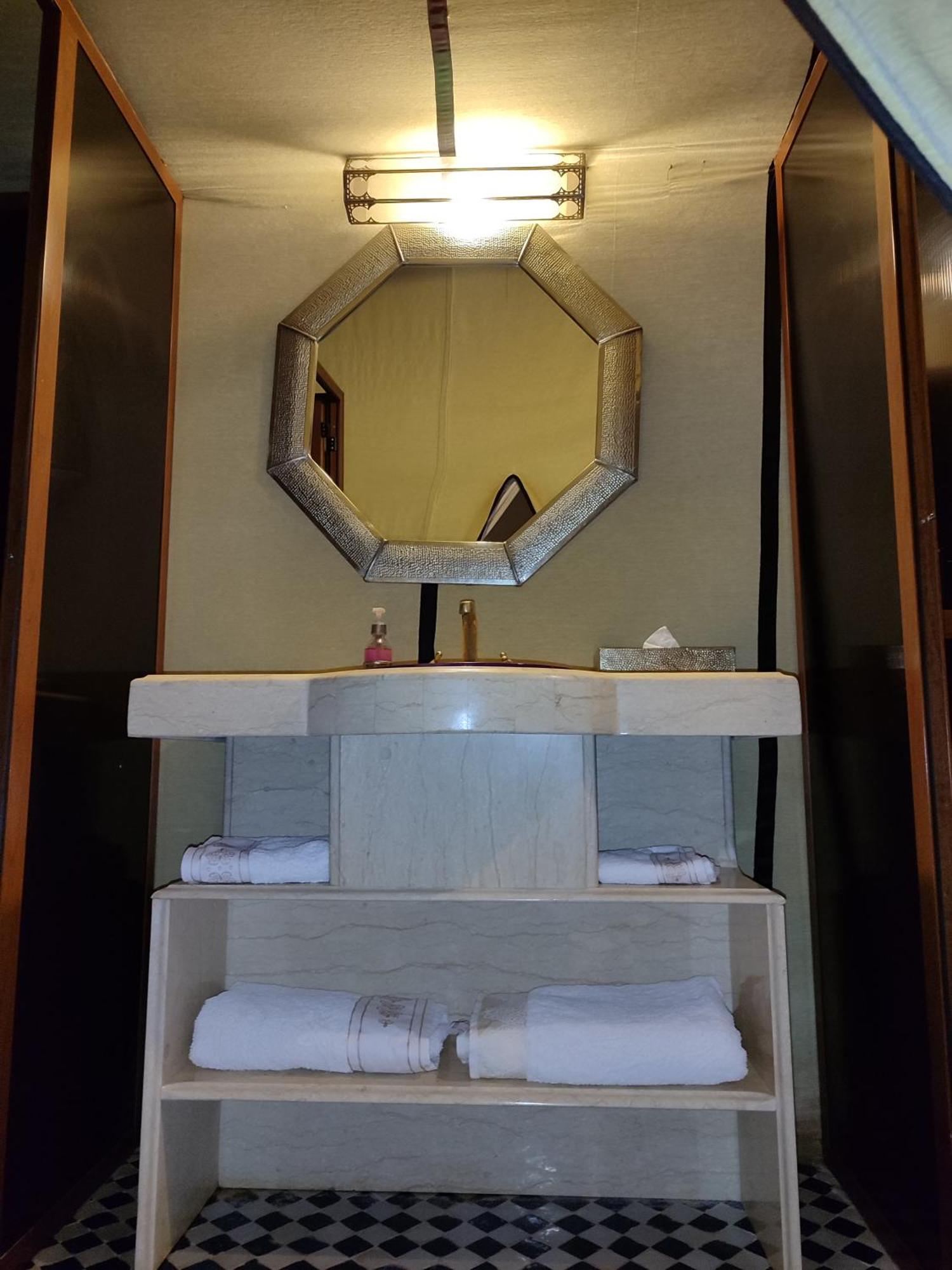 Sahara Dunes Luxury Camp Merzouga Bagian luar foto